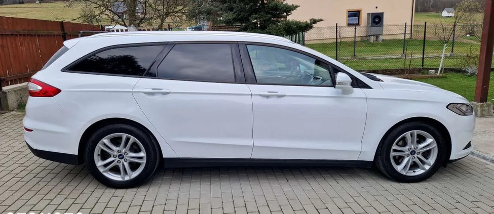 Ford Mondeo cena 57900 przebieg: 108859, rok produkcji 2016 z Grybów małe 326